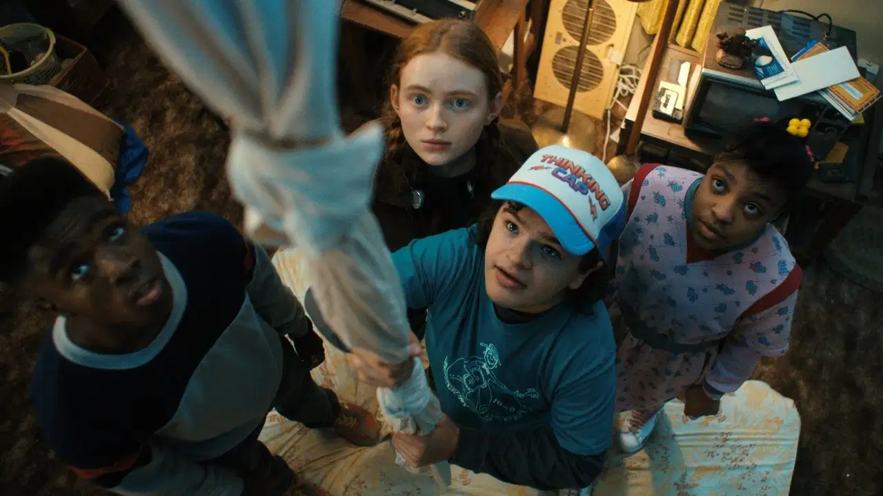 Stranger Things {se_code} - Vider