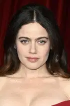 Molly Gordon