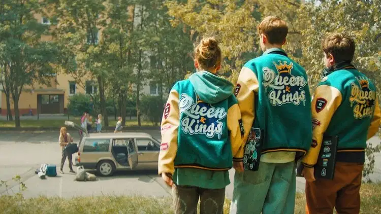Za duży na bajki 2 Vider - Cały Film